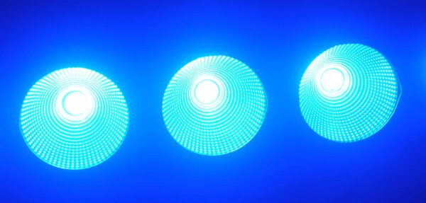 BARCOB 8, Barra controlada por pixel – 8 tri LEDs COB de 15W - Imagen 5